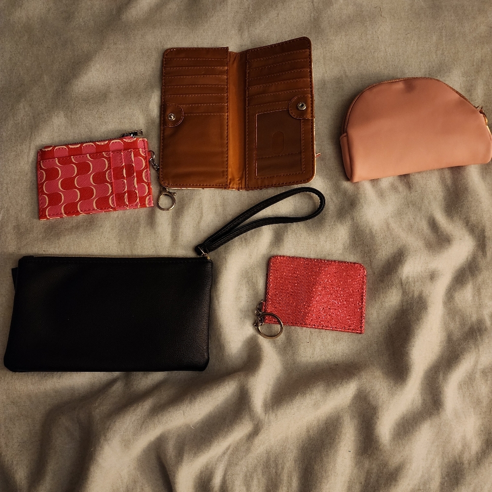 5 Ladies wallets